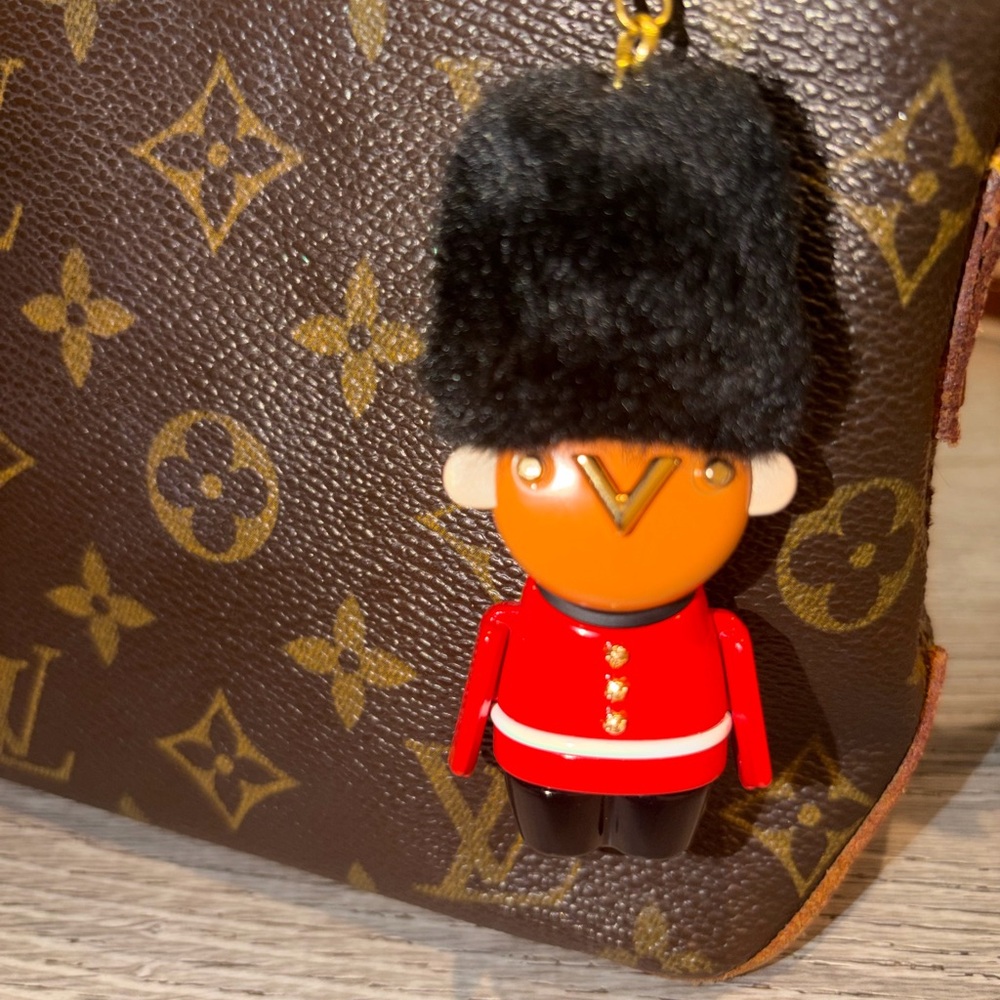 Louis Vuitton LV Red Black Gaston Guard toy soldier metal fur bag Charm Keyring